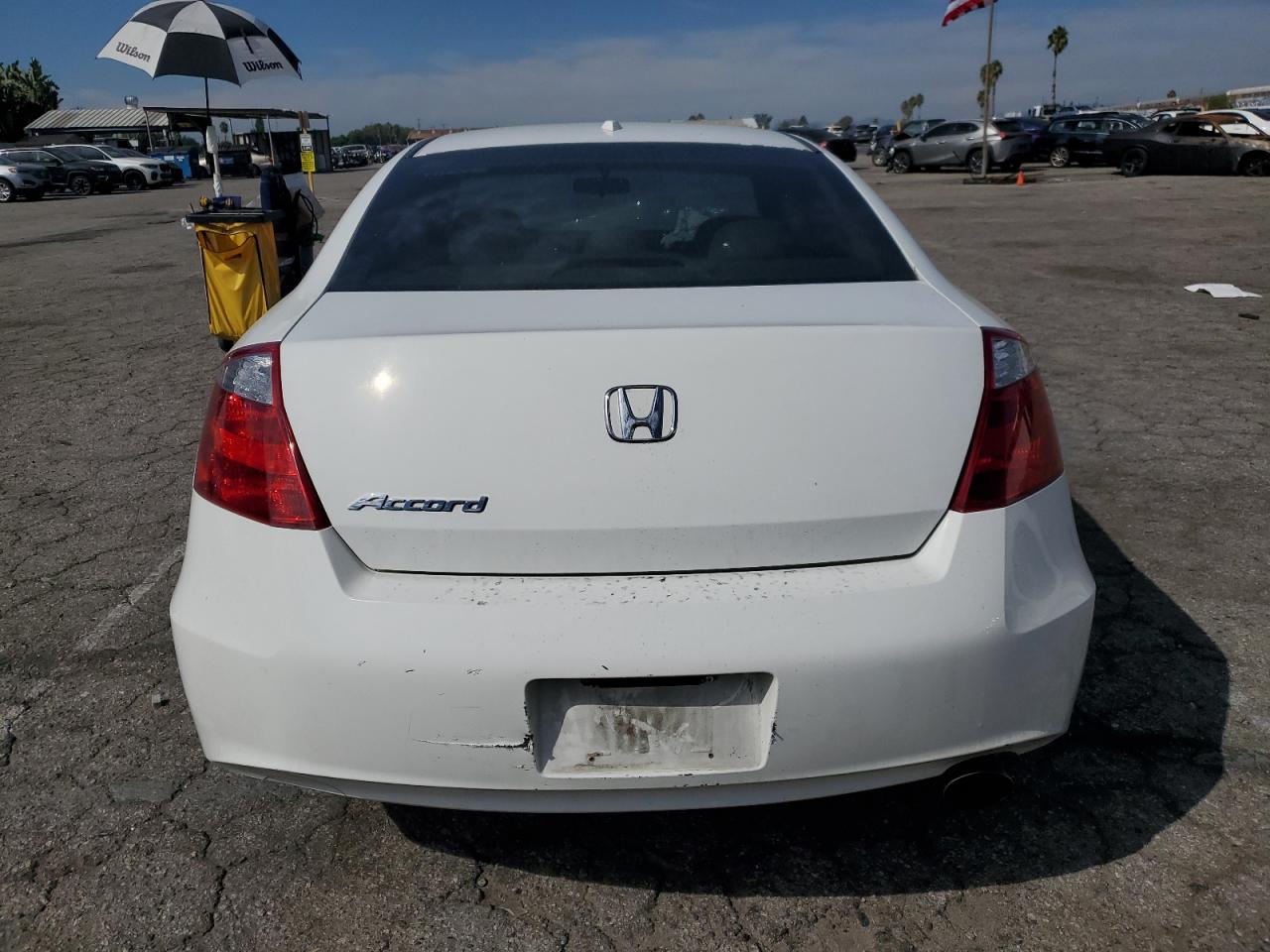 Photo 5 VIN: 1HGCS128X9A023598 - HONDA ACCORD 