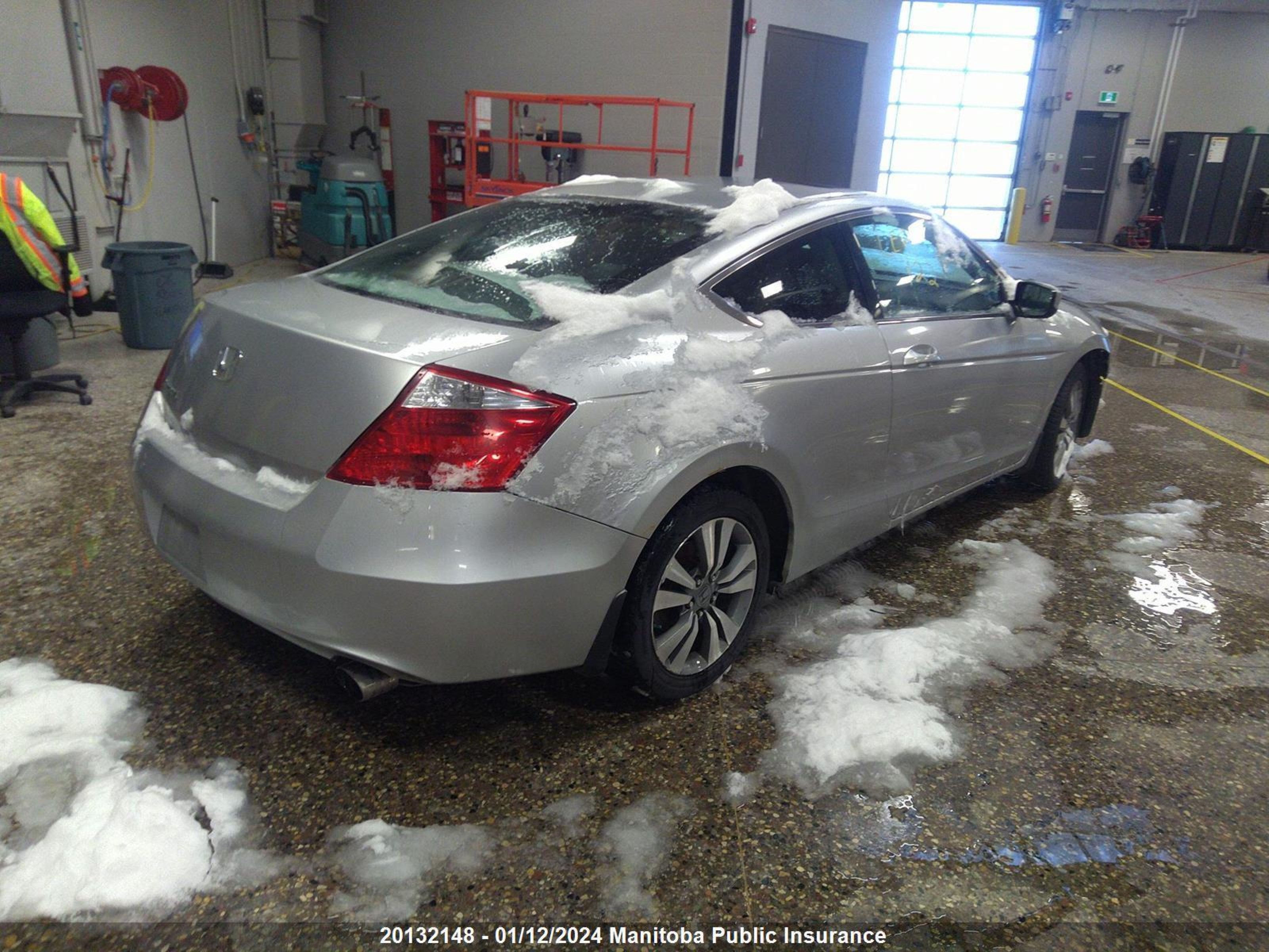 Photo 3 VIN: 1HGCS128X9A800054 - HONDA ACCORD 