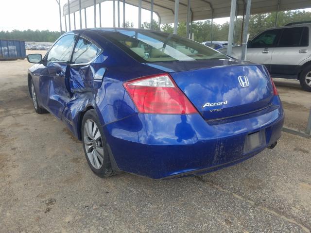 Photo 2 VIN: 1HGCS1A33AA003686 - HONDA ACCORD LX 