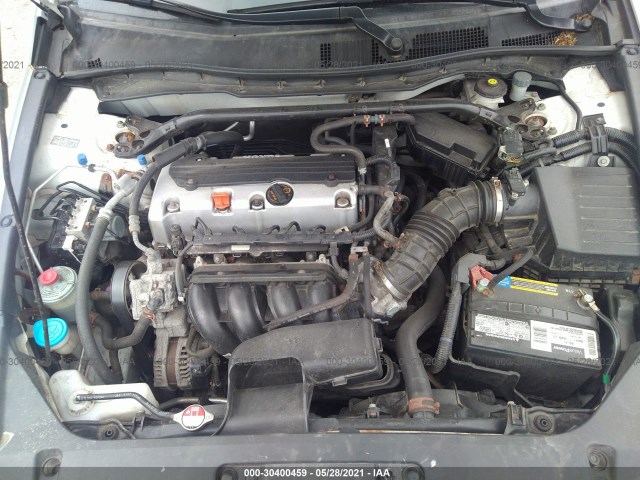 Photo 9 VIN: 1HGCS1A34CA017017 - HONDA ACCORD CPE 