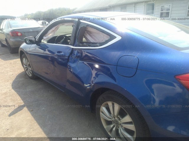 Photo 5 VIN: 1HGCS1A35BA009345 - HONDA ACCORD CPE 