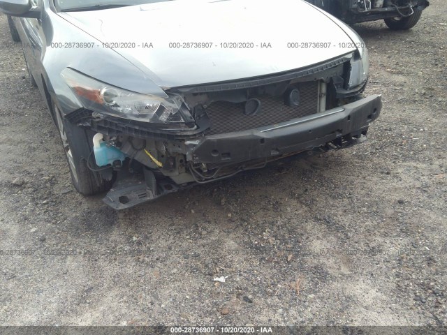 Photo 5 VIN: 1HGCS1A37CA001314 - HONDA ACCORD CPE 