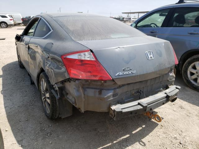 Photo 2 VIN: 1HGCS1A38AA013422 - HONDA ACCORD LX 