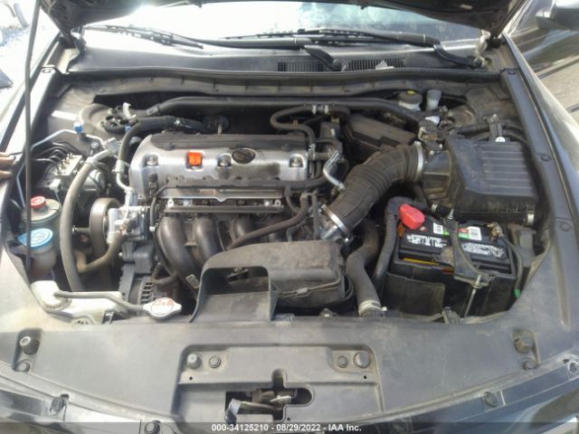 Photo 9 VIN: 1HGCS1A72BA013825 - HONDA ACCORD CPE 