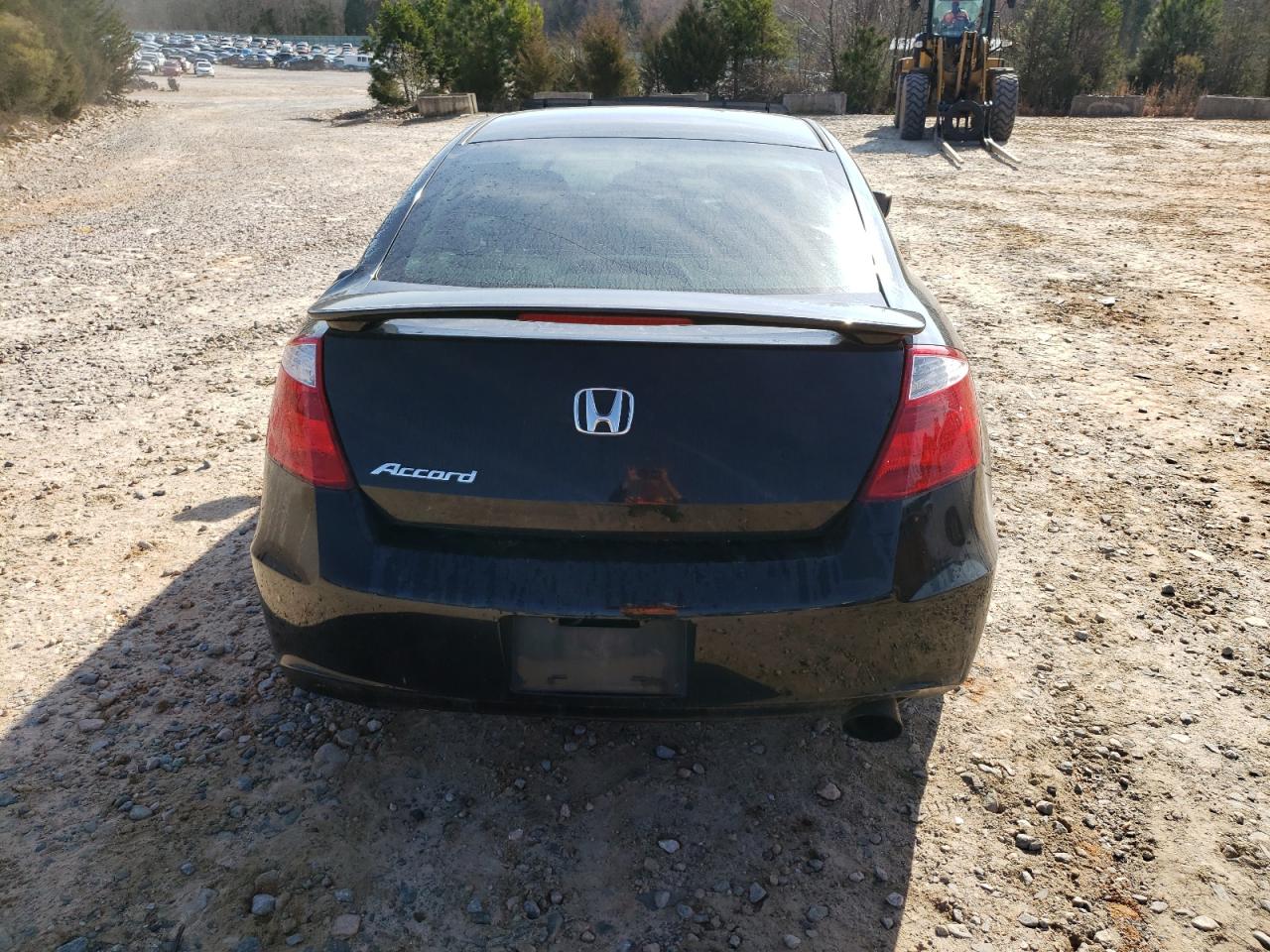 Photo 5 VIN: 1HGCS1A75AA010321 - HONDA ACCORD 