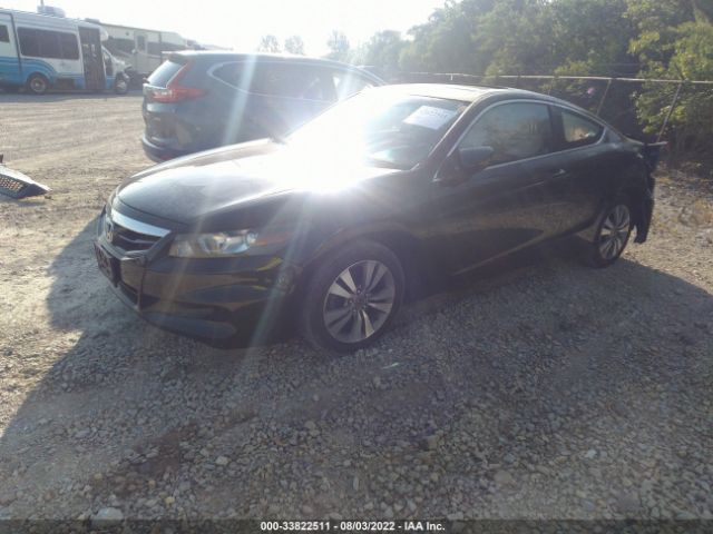 Photo 1 VIN: 1HGCS1A75BA015732 - HONDA ACCORD CPE 