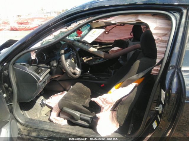 Photo 4 VIN: 1HGCS1A7XBA010817 - HONDA ACCORD CPE 