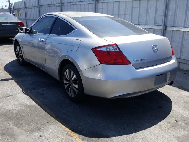 Photo 2 VIN: 1HGCS1B30AA014126 - HONDA ACCORD LX 