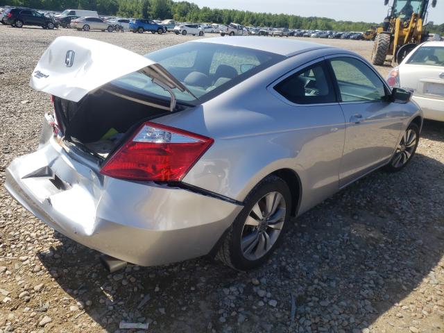 Photo 3 VIN: 1HGCS1B30AA017530 - HONDA ACCORD LX 