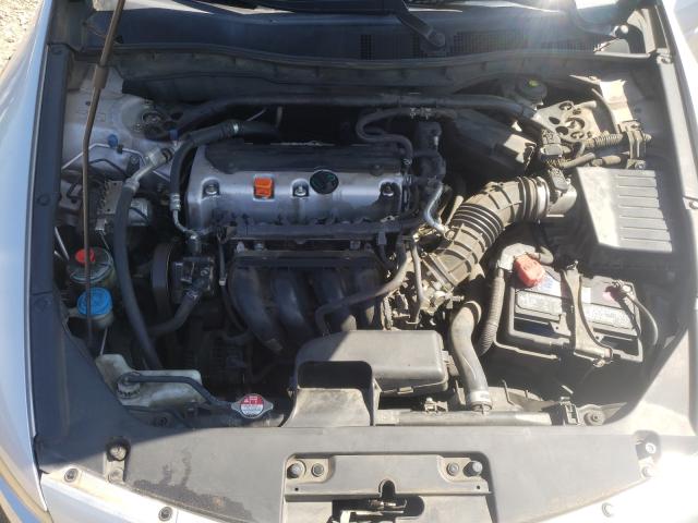 Photo 6 VIN: 1HGCS1B30AA017530 - HONDA ACCORD LX 