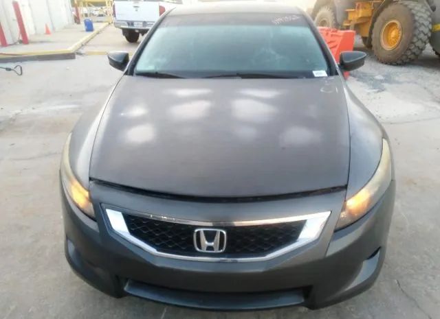 Photo 5 VIN: 1HGCS1B31AA003300 - HONDA ACCORD CPE 