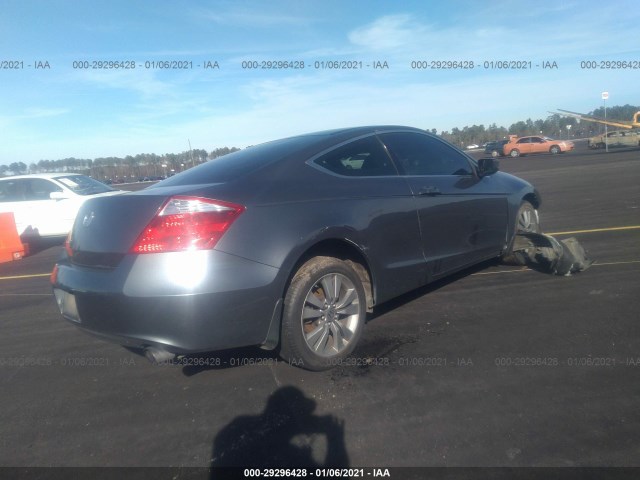 Photo 3 VIN: 1HGCS1B31AA010909 - HONDA ACCORD CPE 