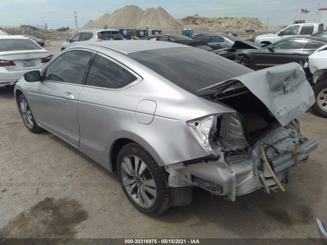 Photo 2 VIN: 1HGCS1B31AA012742 - HONDA ACCORD CPE 