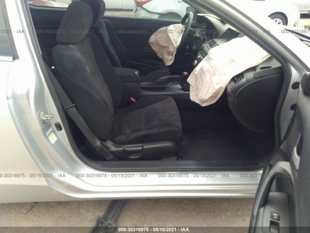 Photo 4 VIN: 1HGCS1B31AA012742 - HONDA ACCORD CPE 