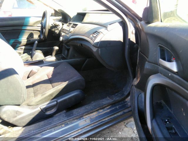 Photo 4 VIN: 1HGCS1B31BA006876 - HONDA ACCORD CPE 