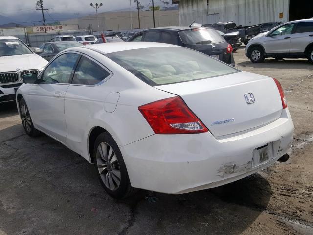 Photo 2 VIN: 1HGCS1B31BA015013 - HONDA ACCORD LX- 