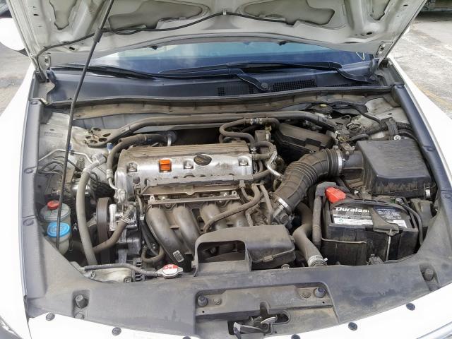 Photo 6 VIN: 1HGCS1B31BA015013 - HONDA ACCORD LX- 