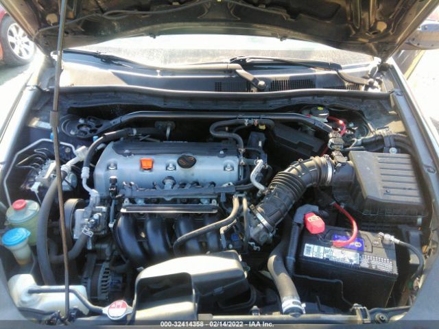 Photo 9 VIN: 1HGCS1B31CA007480 - HONDA ACCORD CPE 