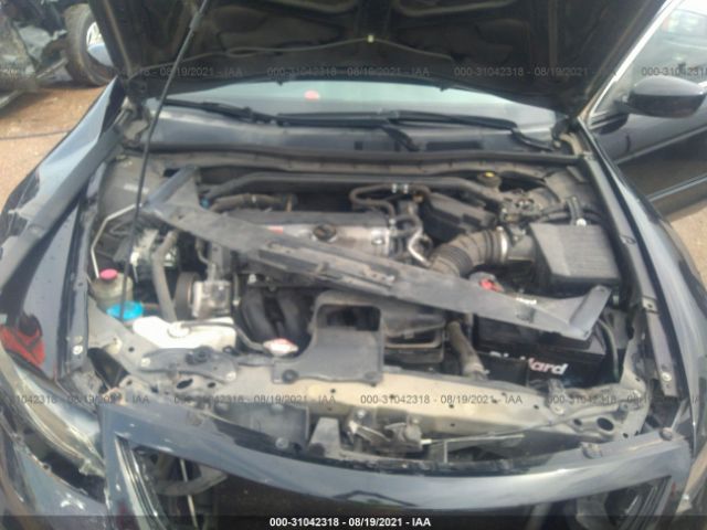 Photo 9 VIN: 1HGCS1B31CA015787 - HONDA ACCORD CPE 