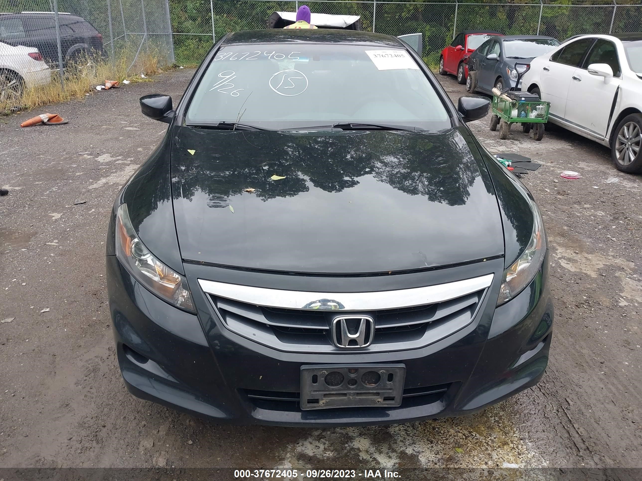 Photo 11 VIN: 1HGCS1B31CA016826 - HONDA ACCORD 