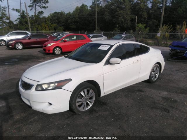 Photo 1 VIN: 1HGCS1B32AA004262 - HONDA ACCORD CPE 