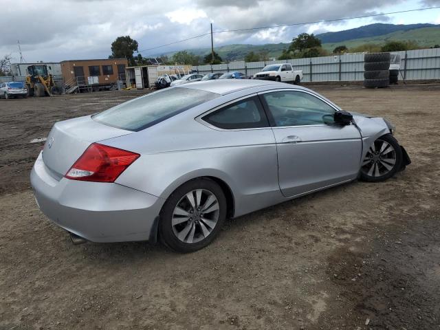 Photo 2 VIN: 1HGCS1B32BA012931 - HONDA ACCORD 