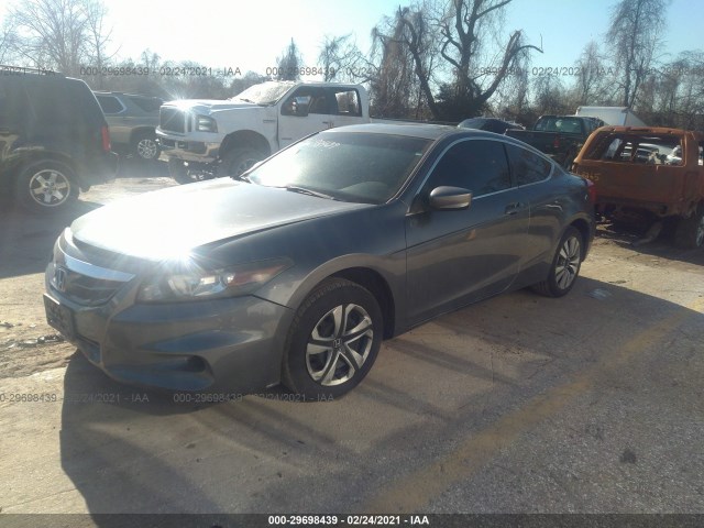 Photo 1 VIN: 1HGCS1B32CA002868 - HONDA ACCORD CPE 