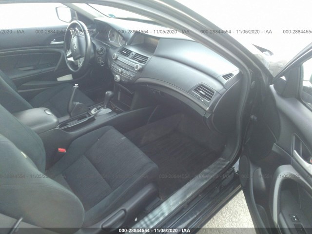 Photo 4 VIN: 1HGCS1B32CA007472 - HONDA ACCORD CPE 