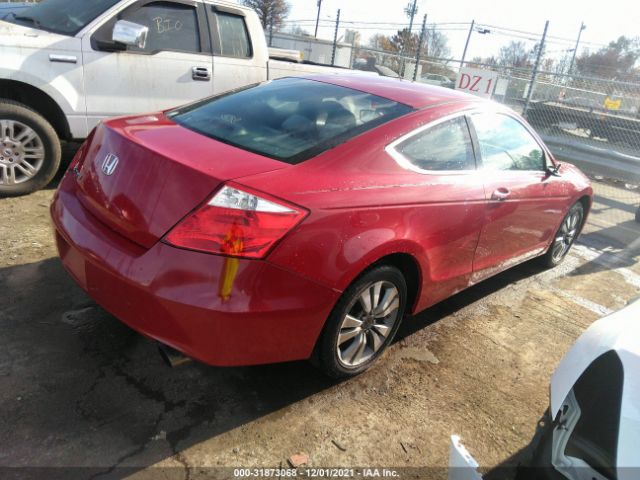 Photo 3 VIN: 1HGCS1B33AA006781 - HONDA ACCORD CPE 