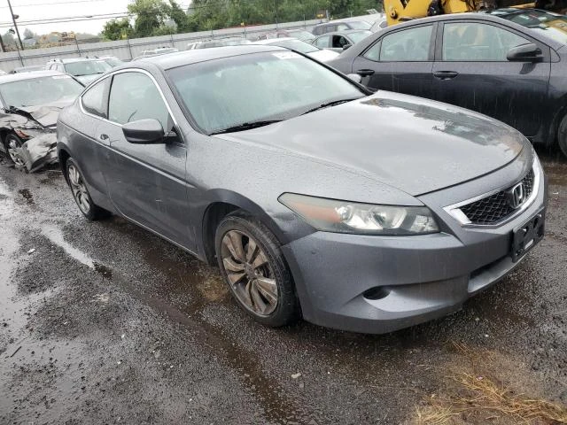 Photo 3 VIN: 1HGCS1B33AA009101 - HONDA ACCORD LX 