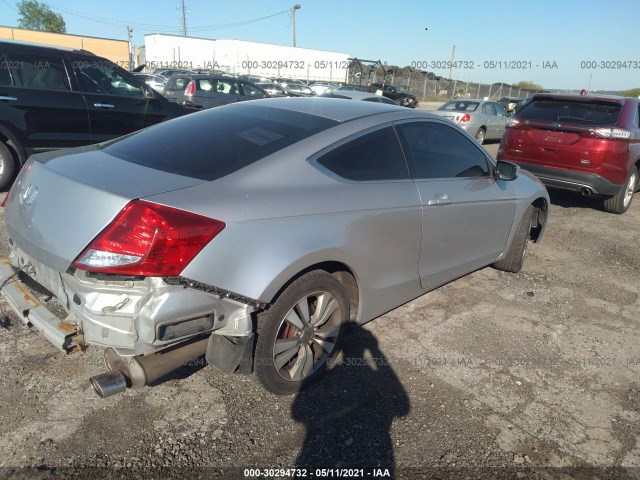 Photo 3 VIN: 1HGCS1B33CA008436 - HONDA ACCORD CPE 