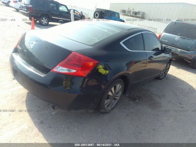 Photo 3 VIN: 1HGCS1B34BA013580 - HONDA ACCORD CPE 