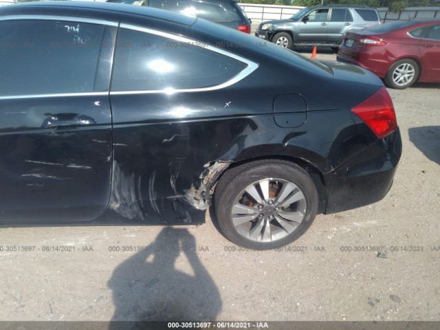 Photo 5 VIN: 1HGCS1B34BA013580 - HONDA ACCORD CPE 