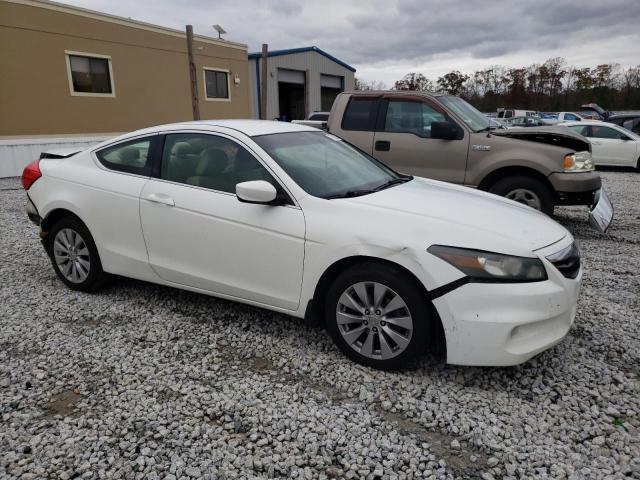 Photo 3 VIN: 1HGCS1B34BA016527 - HONDA ACCORD 