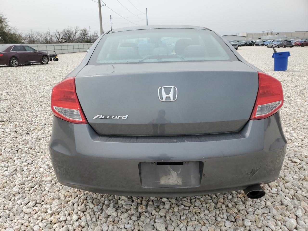 Photo 5 VIN: 1HGCS1B34CA000183 - HONDA ACCORD 