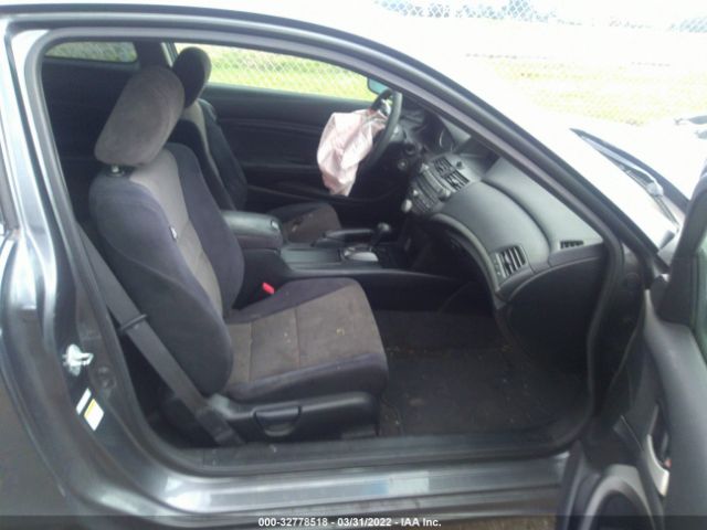 Photo 4 VIN: 1HGCS1B35AA018186 - HONDA ACCORD CPE 