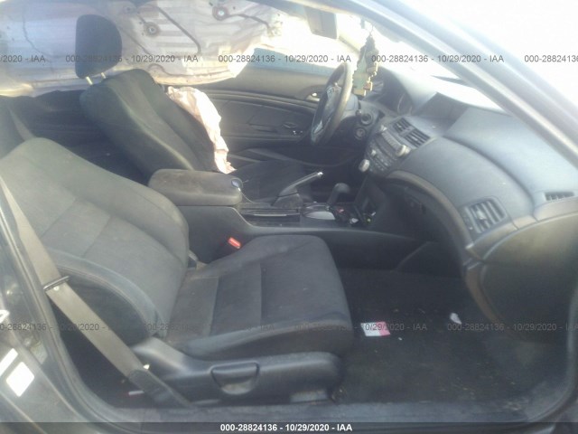 Photo 4 VIN: 1HGCS1B35CA016604 - HONDA ACCORD CPE 