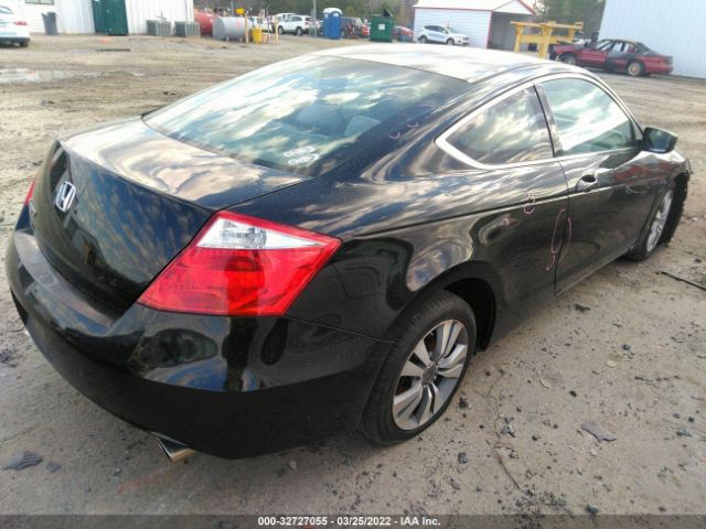 Photo 3 VIN: 1HGCS1B36AA004670 - HONDA ACCORD CPE 