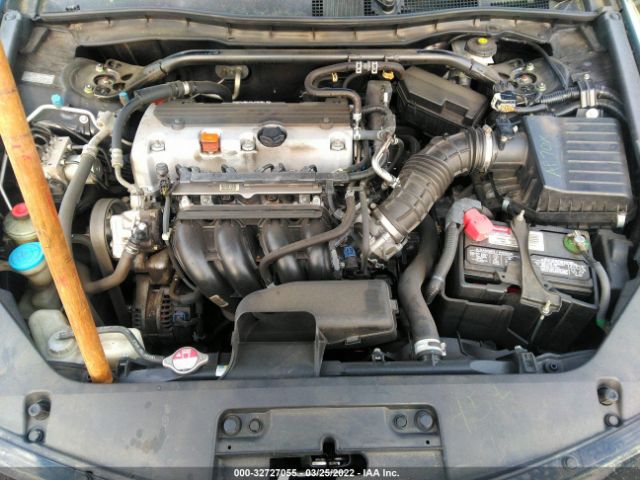 Photo 9 VIN: 1HGCS1B36AA004670 - HONDA ACCORD CPE 