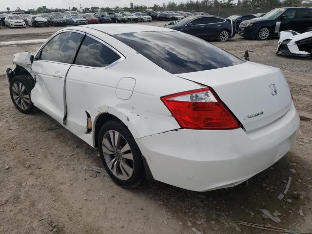 Photo 2 VIN: 1HGCS1B36AA006399 - HONDA ACCORD LX 