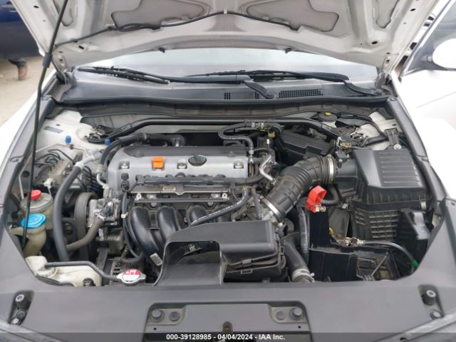 Photo 9 VIN: 1HGCS1B36AA017645 - HONDA ACCORD 