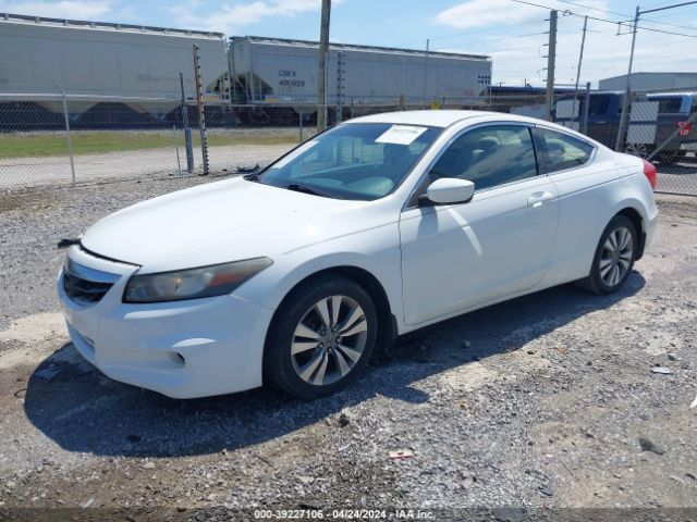 Photo 1 VIN: 1HGCS1B36BA005898 - HONDA ACCORD 