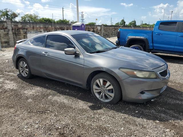 Photo 3 VIN: 1HGCS1B37AA002801 - HONDA ACCORD LX 