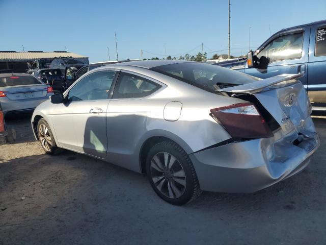 Photo 1 VIN: 1HGCS1B37AA015581 - HONDA ACCORD 