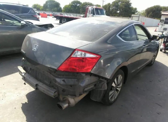 Photo 3 VIN: 1HGCS1B38AA003200 - HONDA ACCORD CPE 