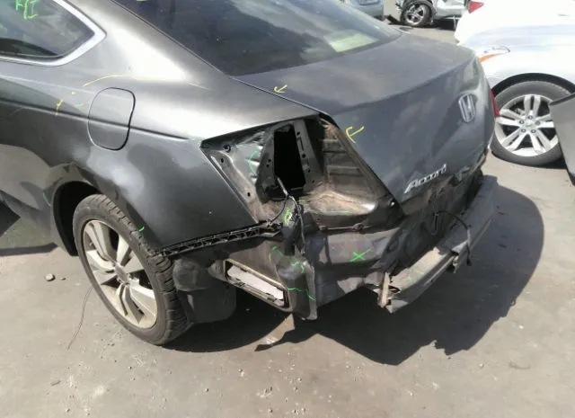 Photo 5 VIN: 1HGCS1B38AA003200 - HONDA ACCORD CPE 