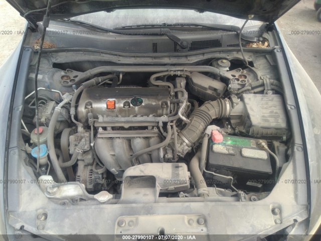 Photo 9 VIN: 1HGCS1B38AA010809 - HONDA ACCORD CPE 