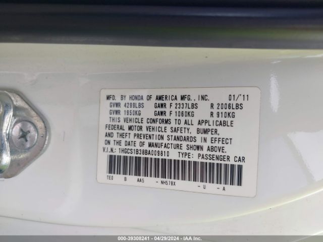 Photo 8 VIN: 1HGCS1B38BA009810 - HONDA ACCORD 