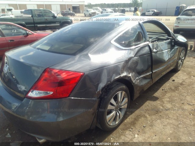 Photo 3 VIN: 1HGCS1B38CA012031 - HONDA ACCORD CPE 