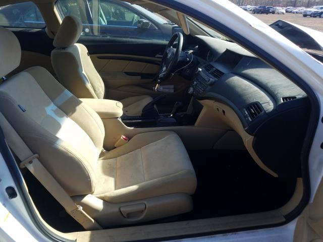 Photo 4 VIN: 1HGCS1B39AA002170 - HONDA ACCORD LX 